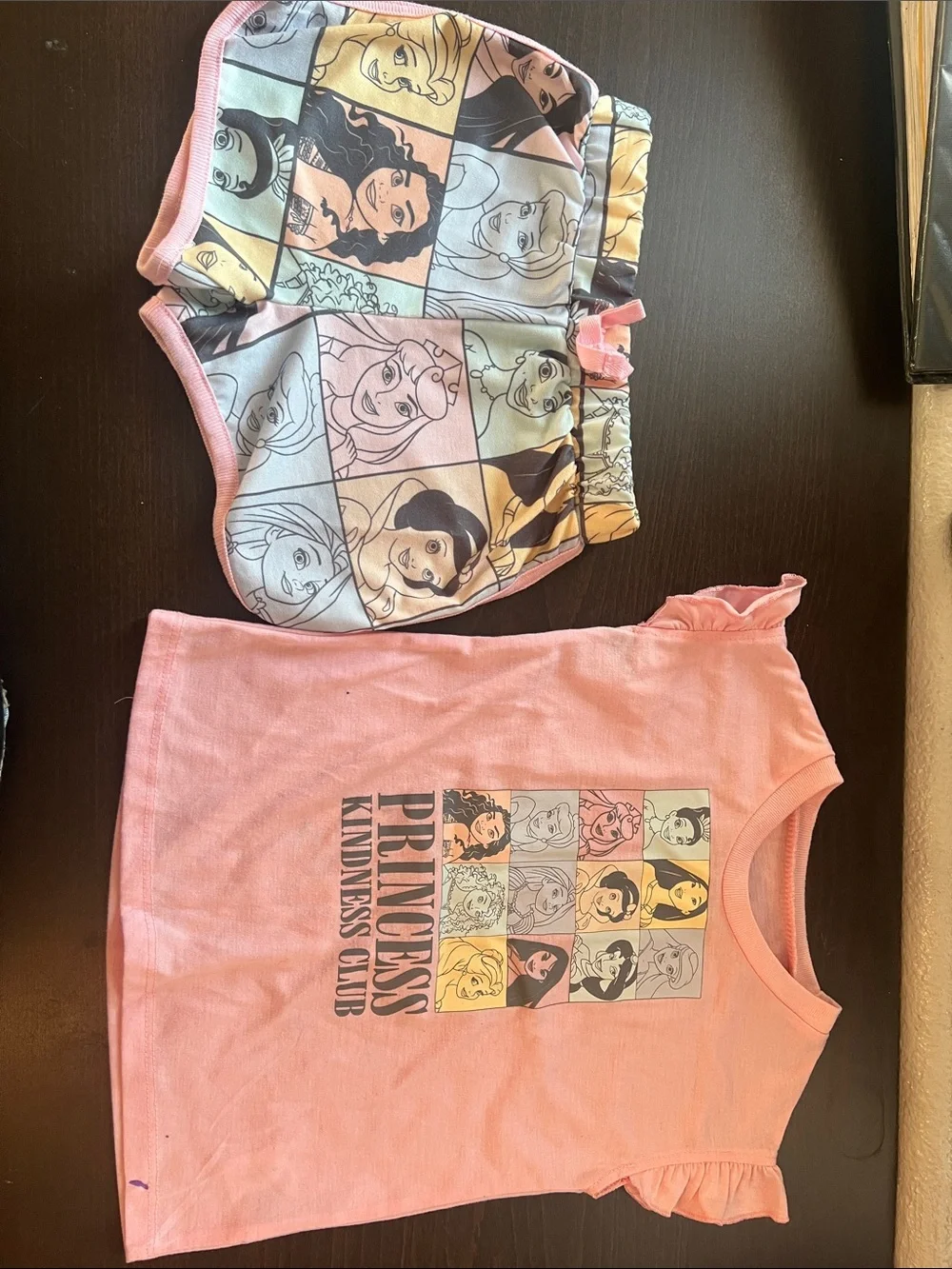 Disney pajamas Pink Princess Graphic Tee & shorts